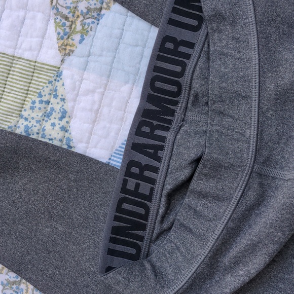 Under Armour Workout Tights, Sz XS, Grey - Picture 2 of 3